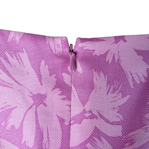 Ann Taylor Silk‎ Fit and Flare Pleated Dress in Pink Florals, Size 4 - Picture 9 of 11